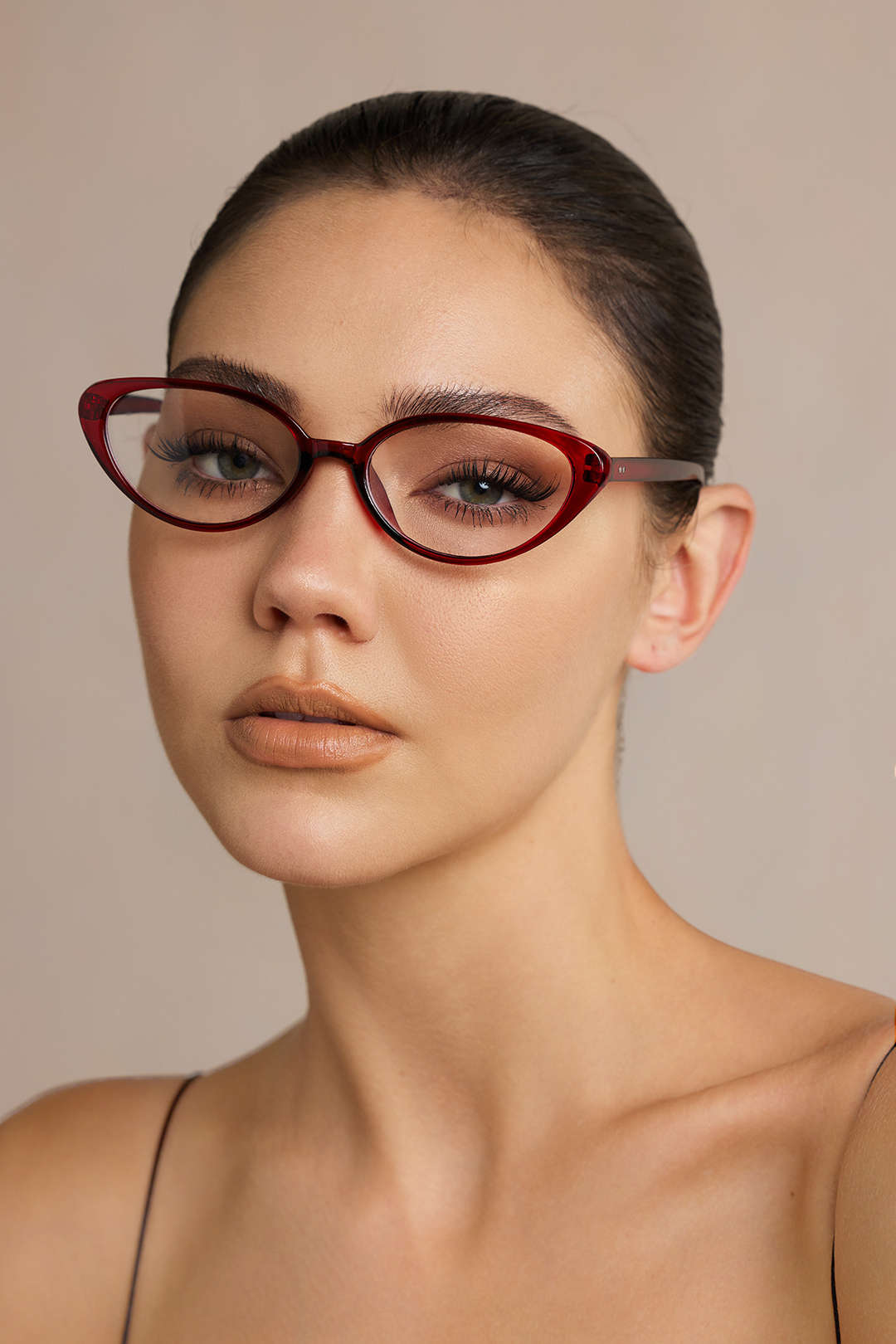 "Cat-Eye Frame Sunglasses"
