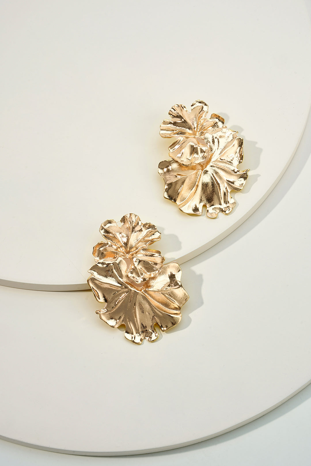 "Alloy Wrinkled Irregular Leaf Earrings"