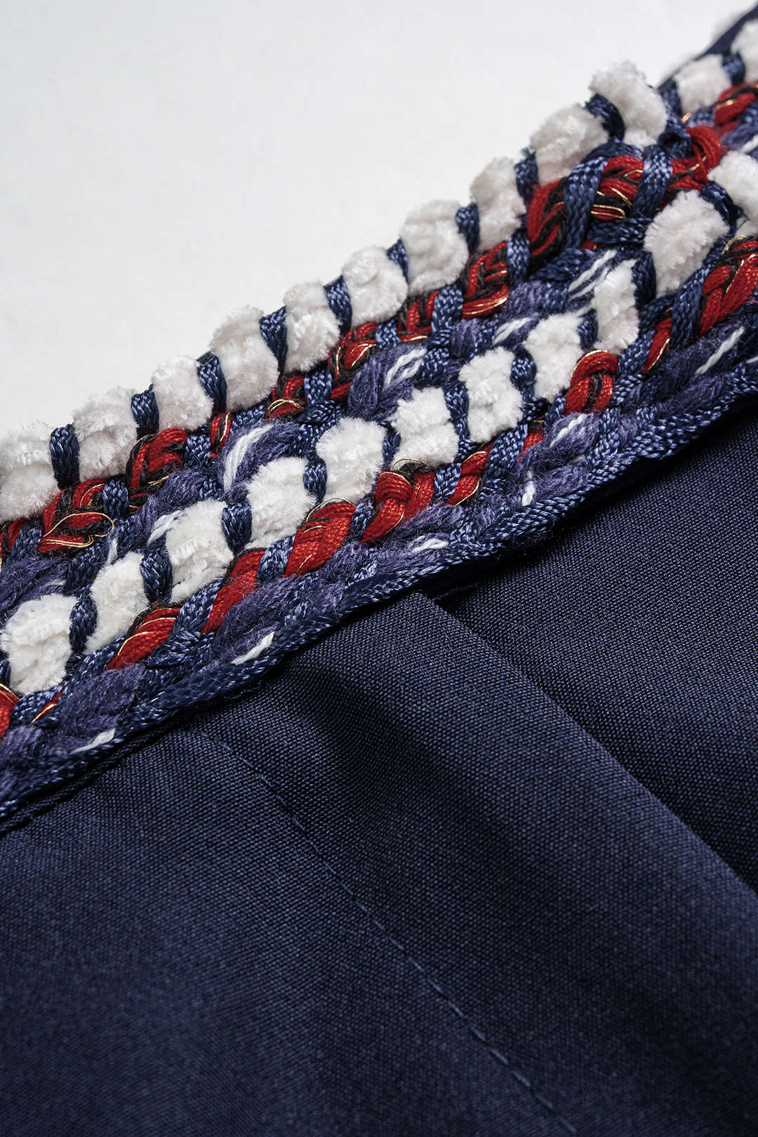 "Contrast Trim Wide Leg Shorts"