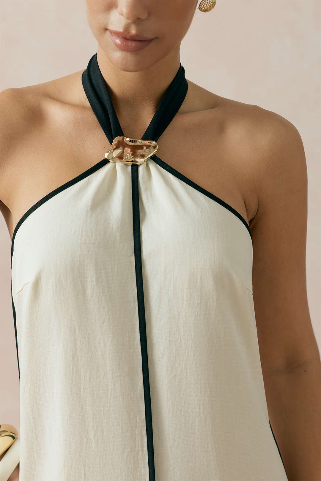 "Contrast Trim Linen Halter Neck Tie Back Metallic Sleeveless Maxi Dress"