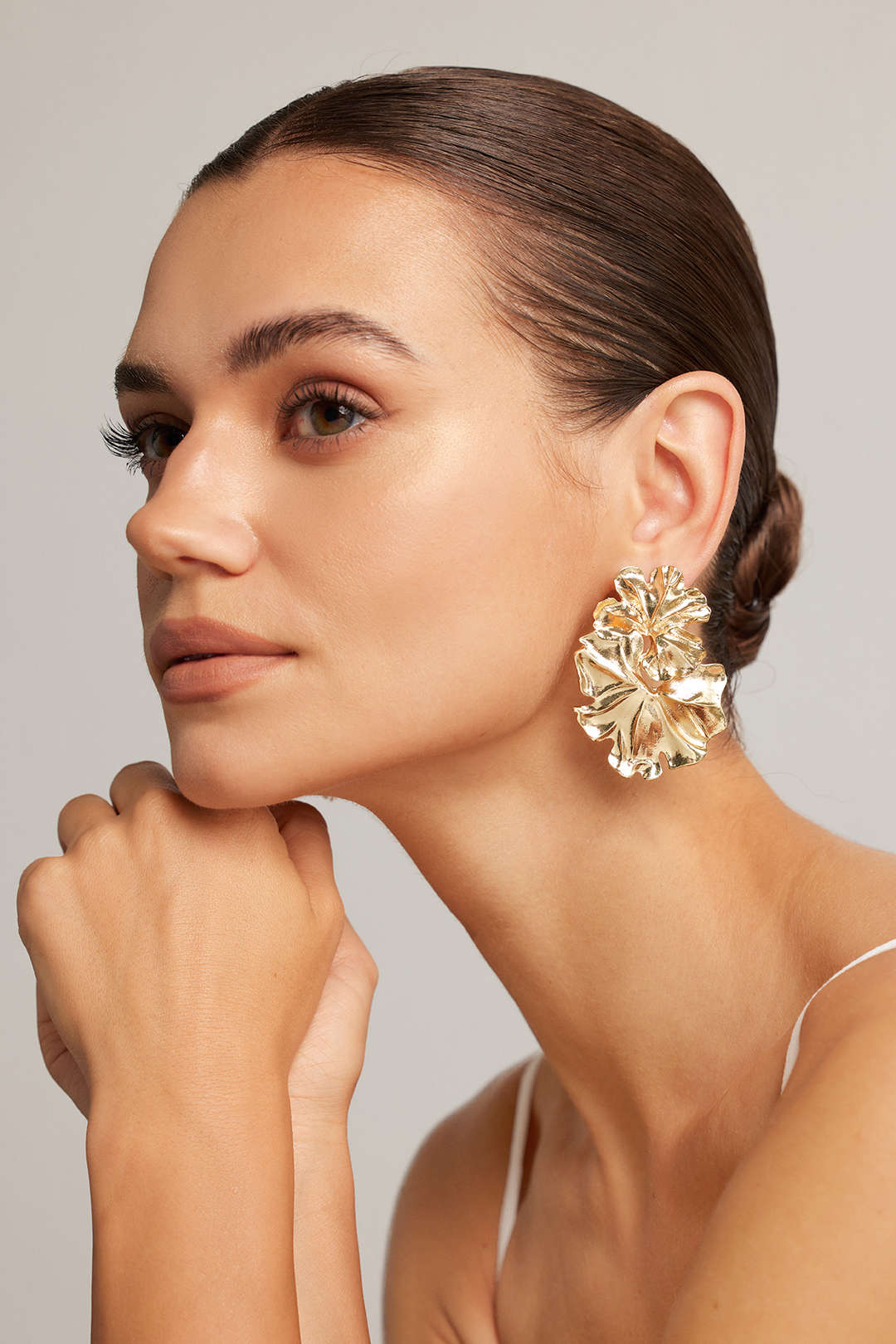 "Alloy Wrinkled Irregular Leaf Earrings"