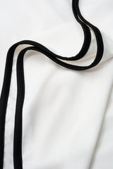 "Contrast Trim Cut-Out Halter Neck Tie-Up Top And Asymmetrical Ruched Skirt Set"