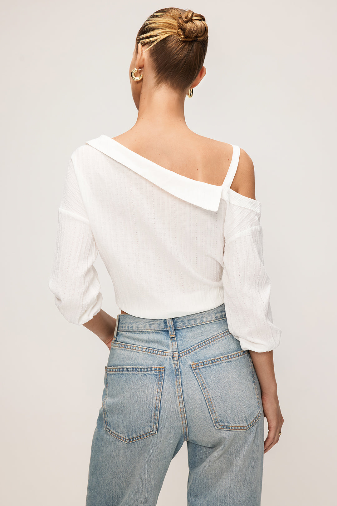 "Button Asymmetrical Backless Long-Sleeve Shirt"