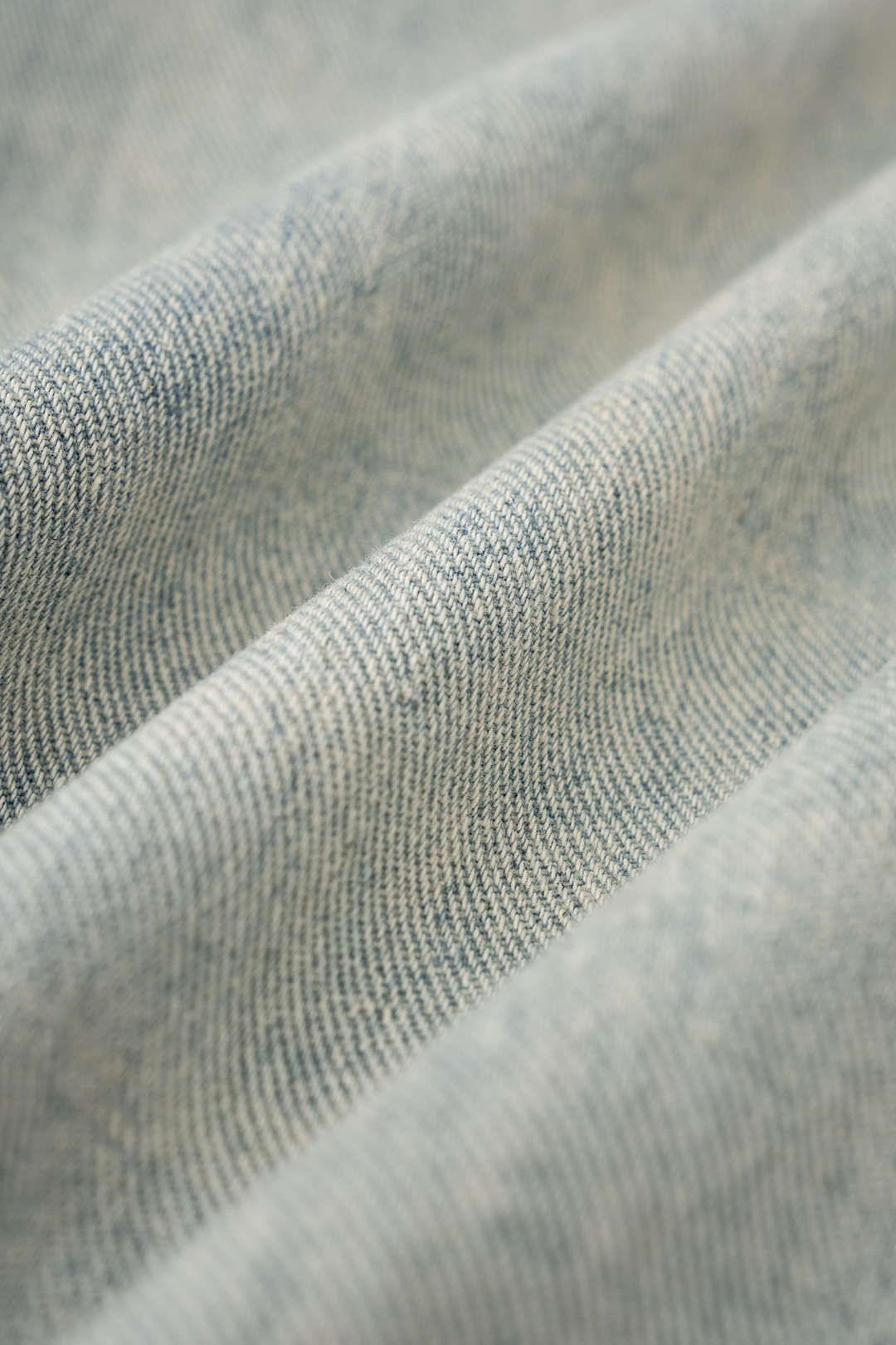 "Denim Contrast Ombre Embroidery Wide Leg Jeans"