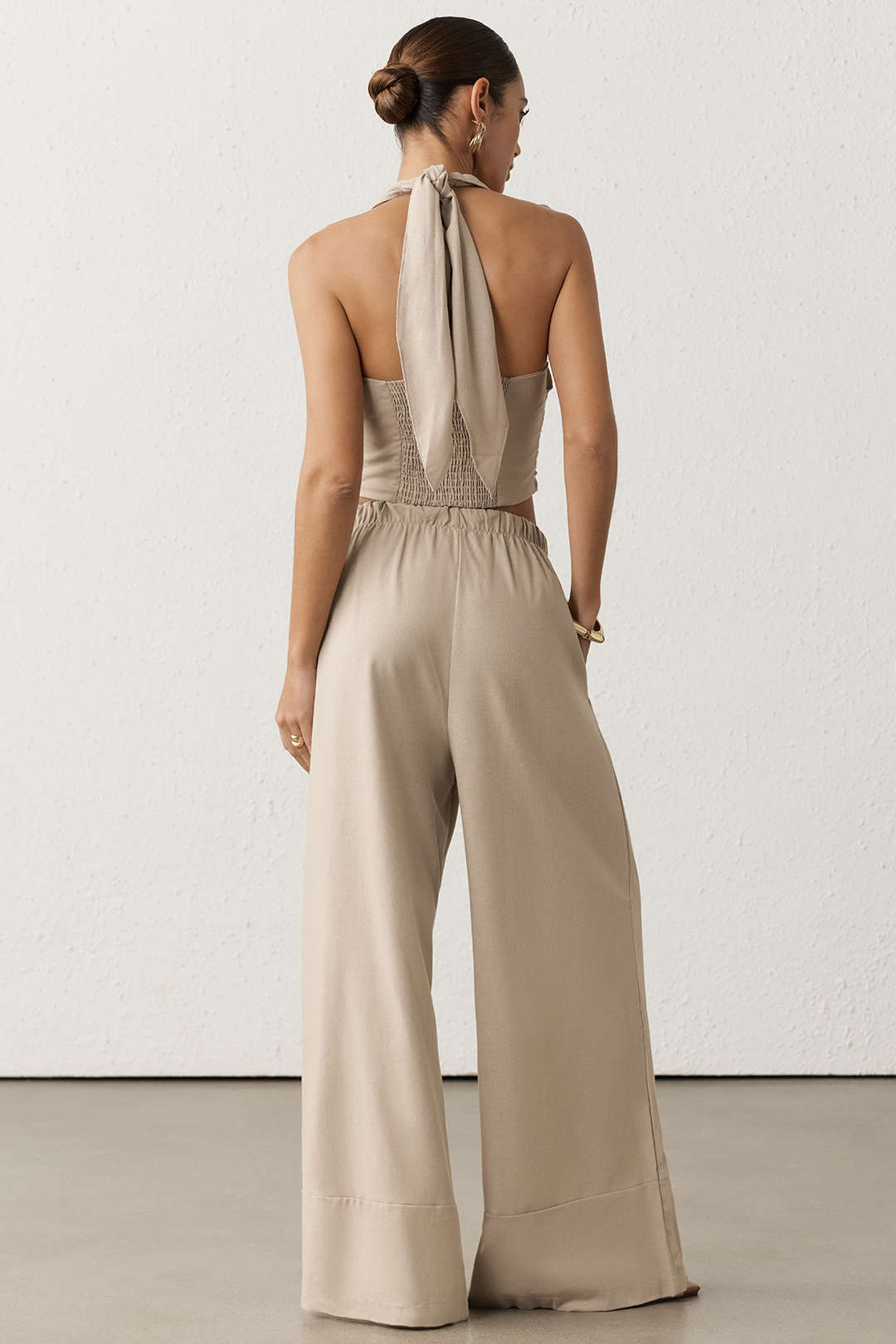 "Crossed Halter Neck Ruched Tie-Up Top And Straight Leg Pants Set"
