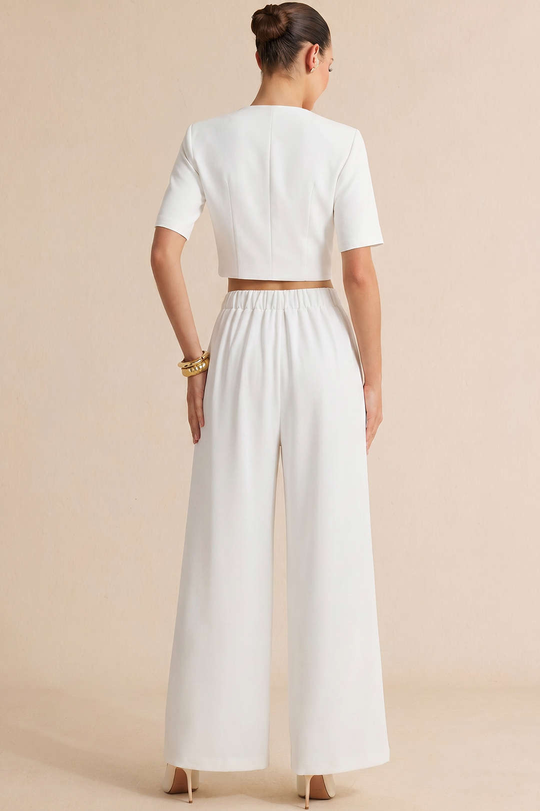 "Asymmetrical Cut Out Short-Sleeve Shirt"