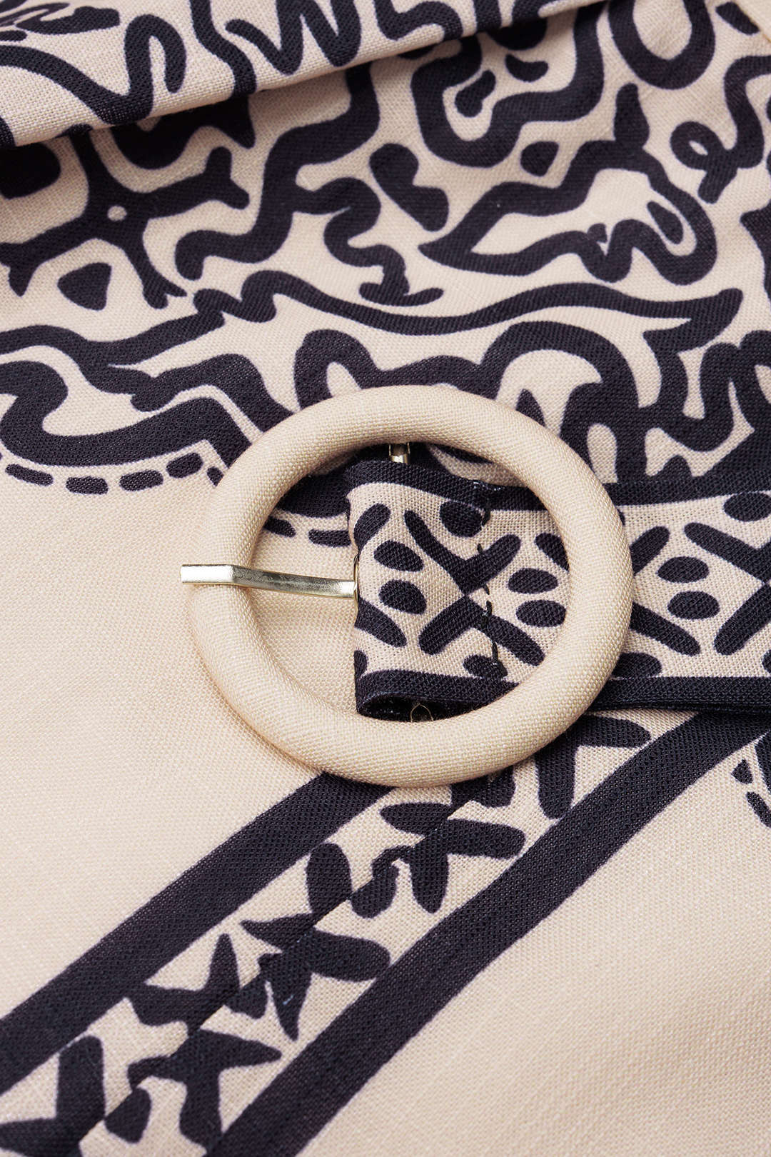 "Contrast Geometric Print Belted High-Waist Shorts"