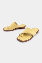 "Contrast Open Toe Flats"