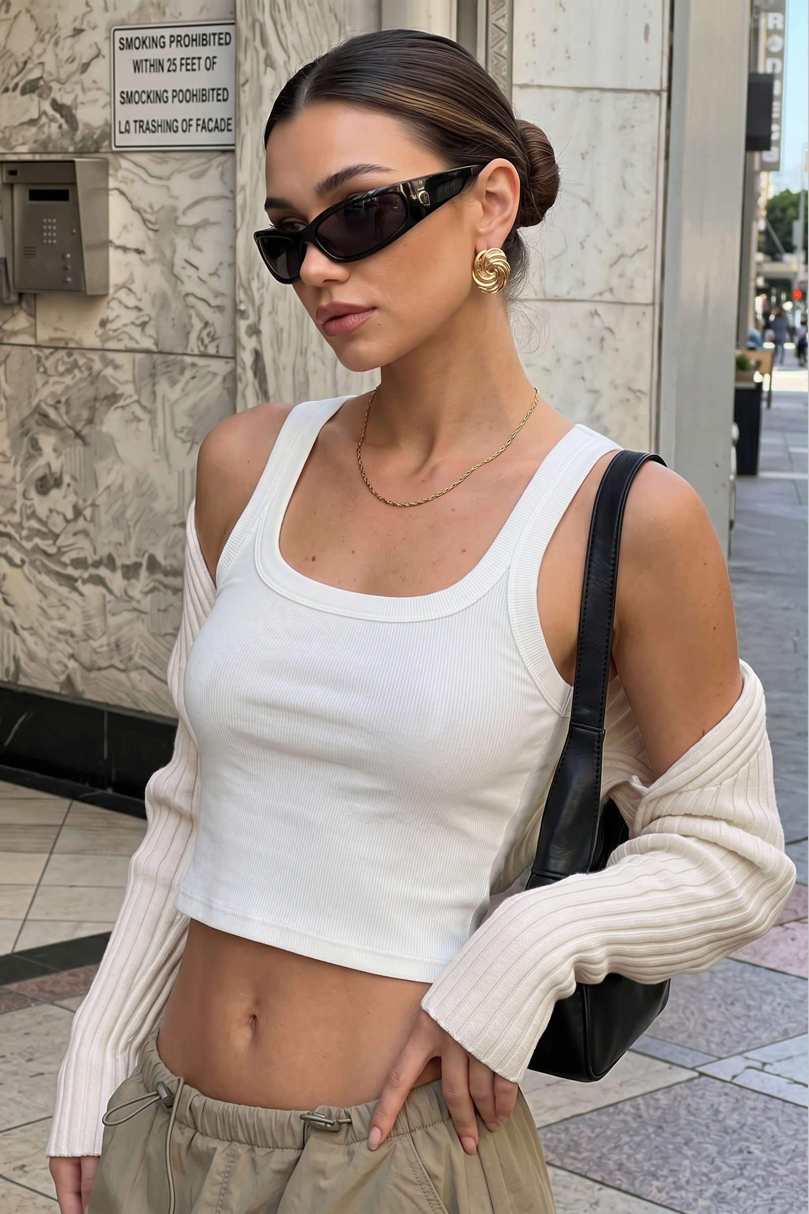 "Basic U-Neck Crop Tank Top"