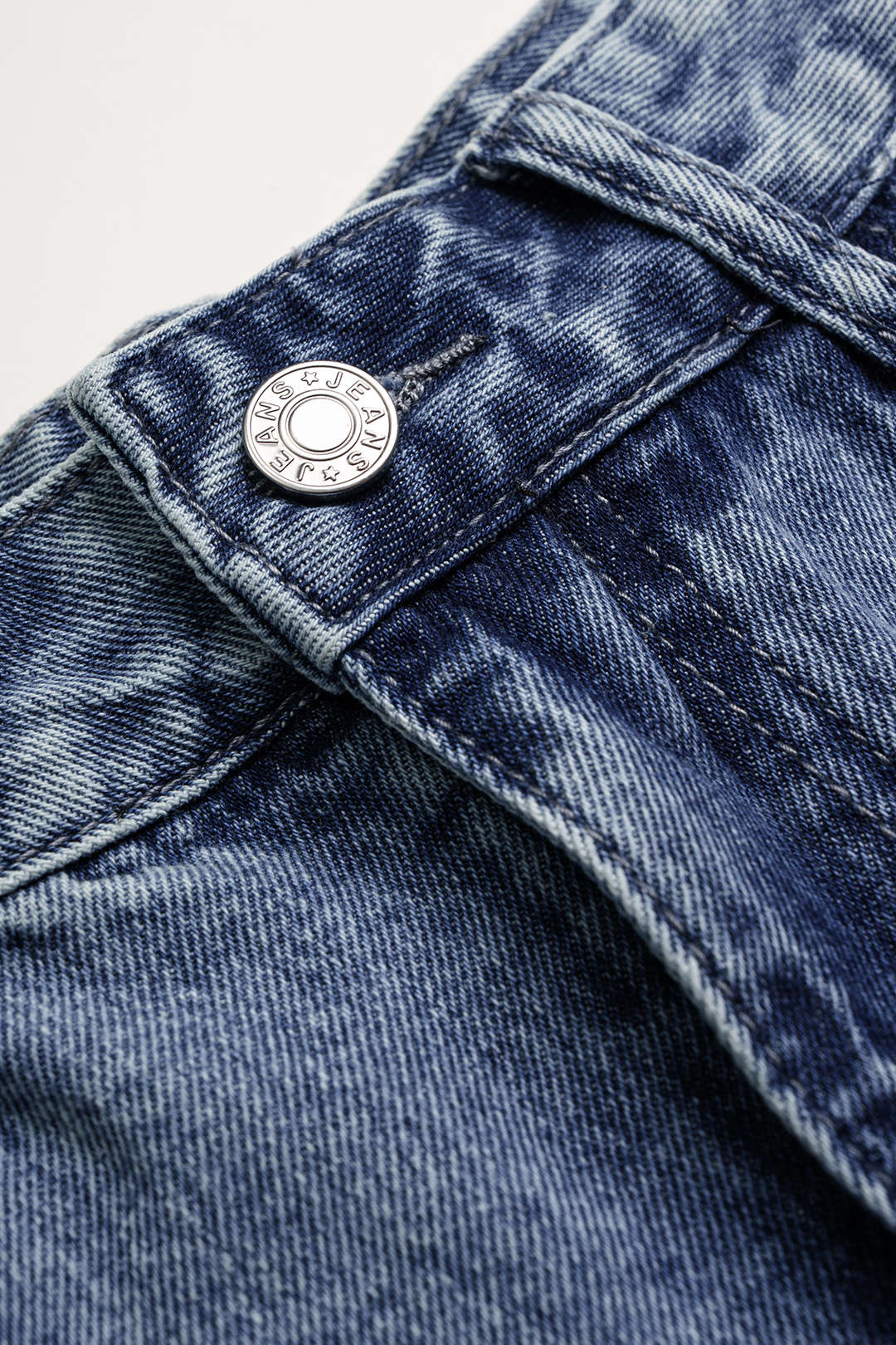 "Denim Frayed Wide Leg Shorts"
