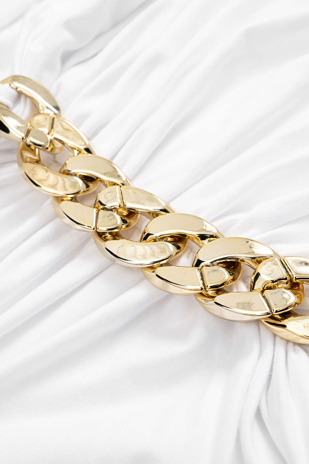 "Asymmetrical Ruched Chain Side Slit Skirt"