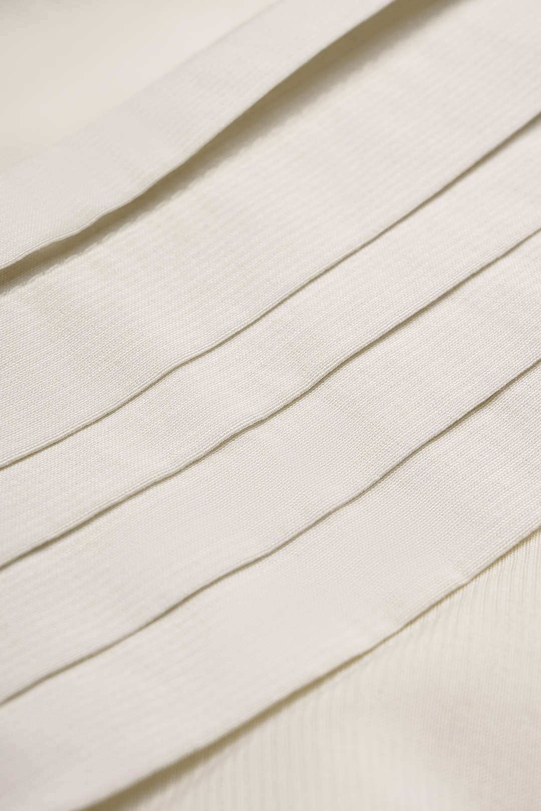 "Contrast Binding Asymmetrical Hem Ruched Skirt"
