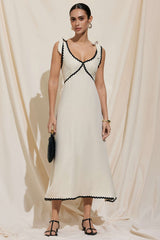 "Contrast Binding Tie-Up Backless Sleeveless Midi Dress"