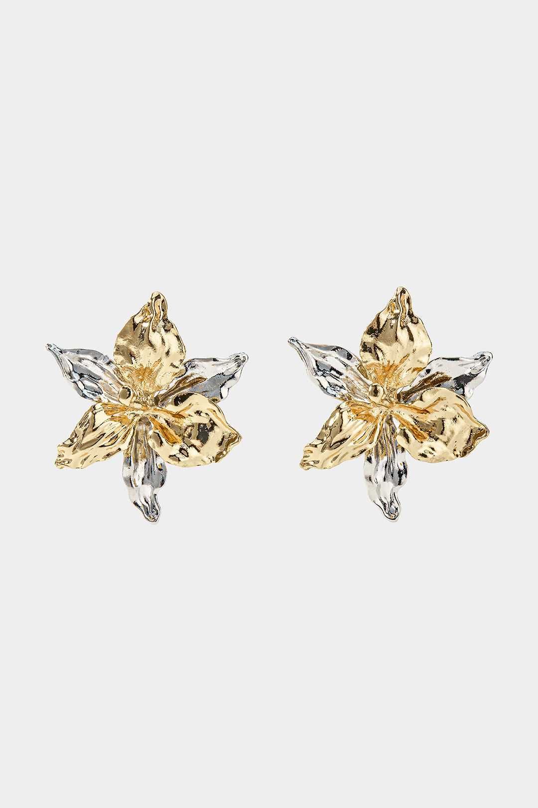 "Alloy Contrast 3D Flower Earrings"