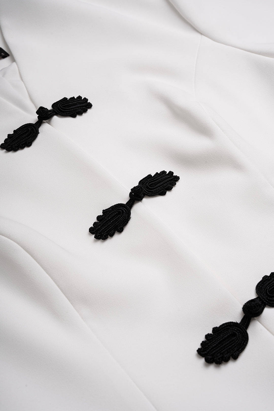 "Contrast Frog Button V-Neck Short Sleeve Mini Dress"