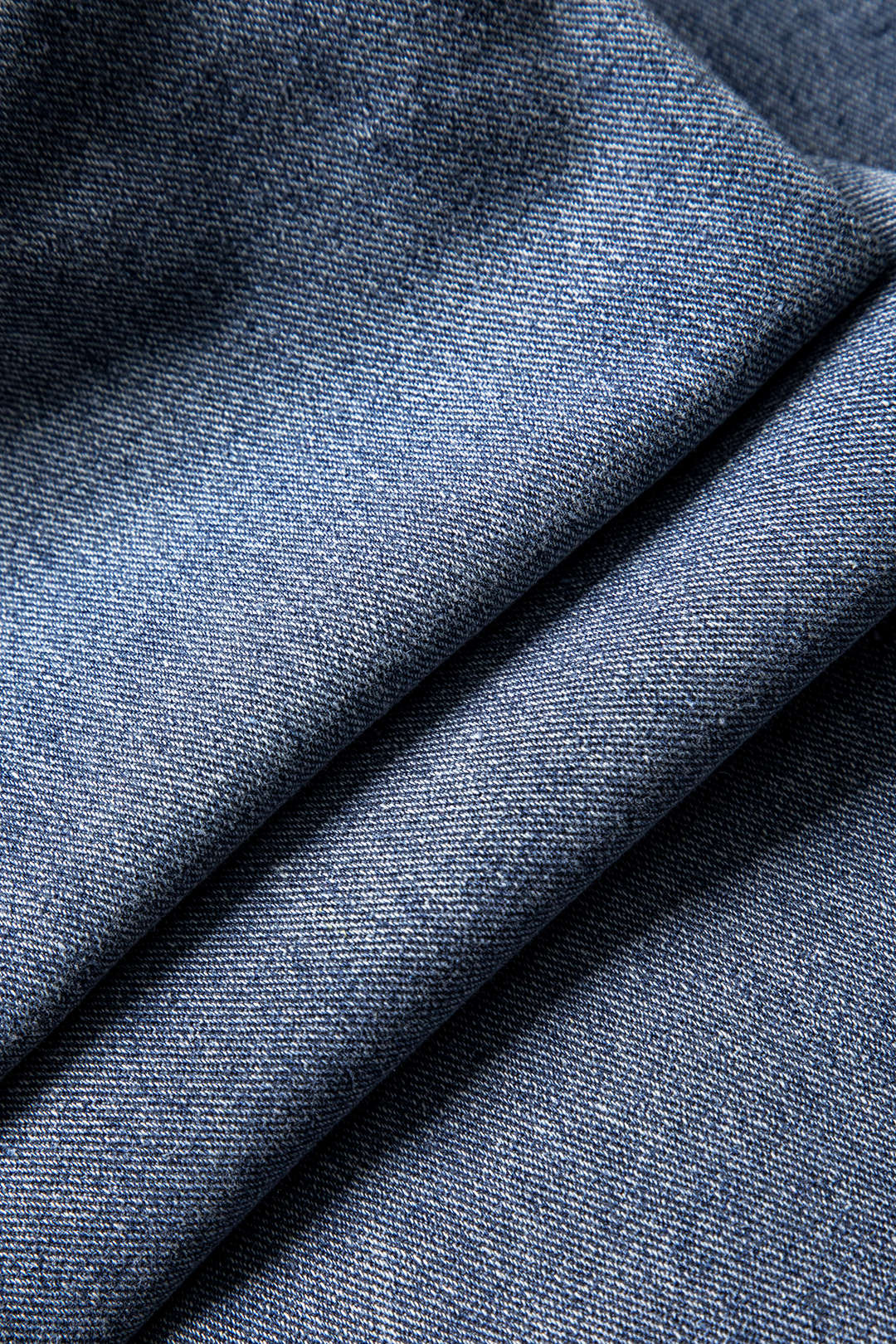 "Bow Tie Patchwork Pocket Straight Leg Jeans"