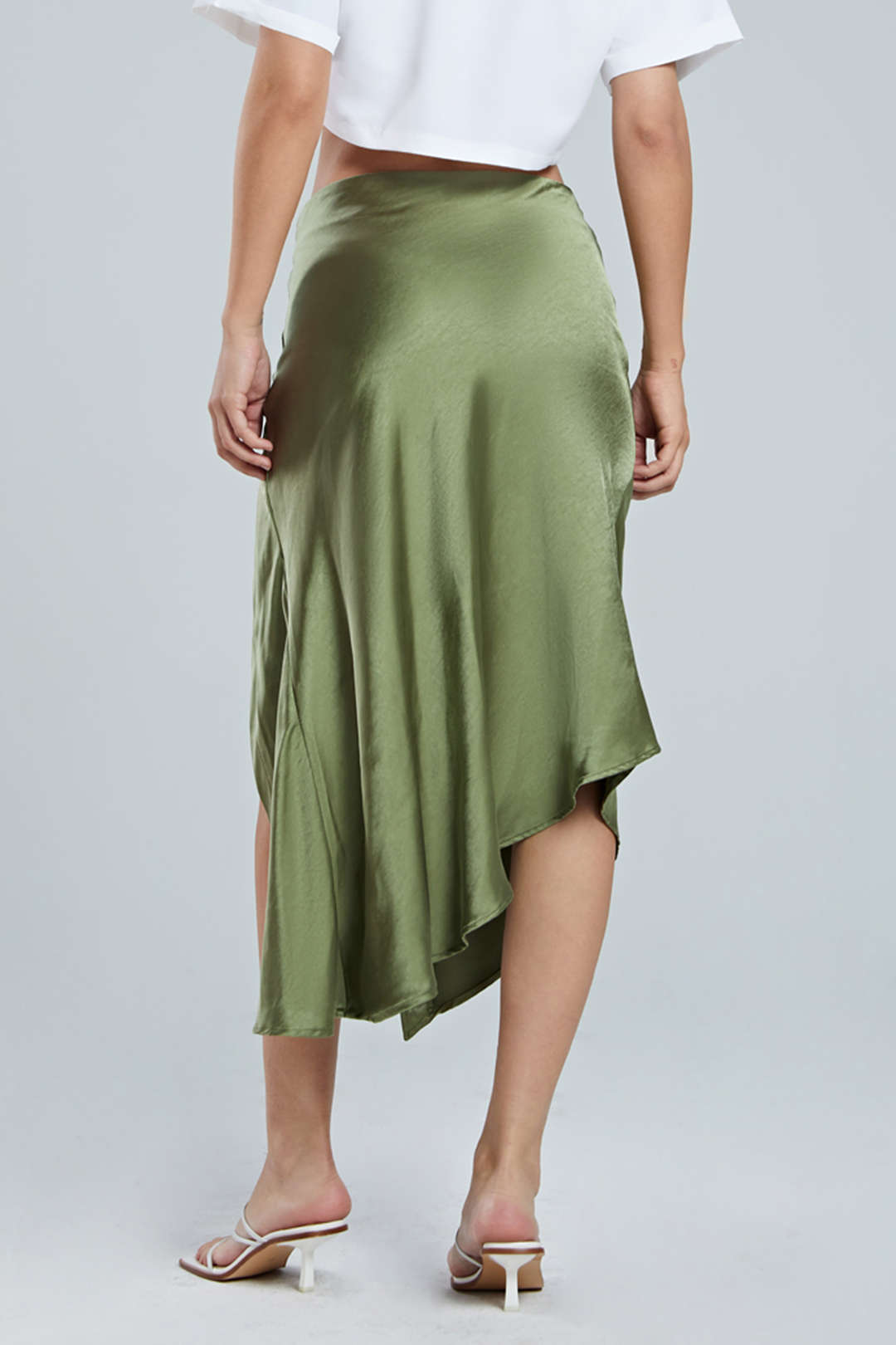 "Asymmetric Hem Split Button Decor Skirt"